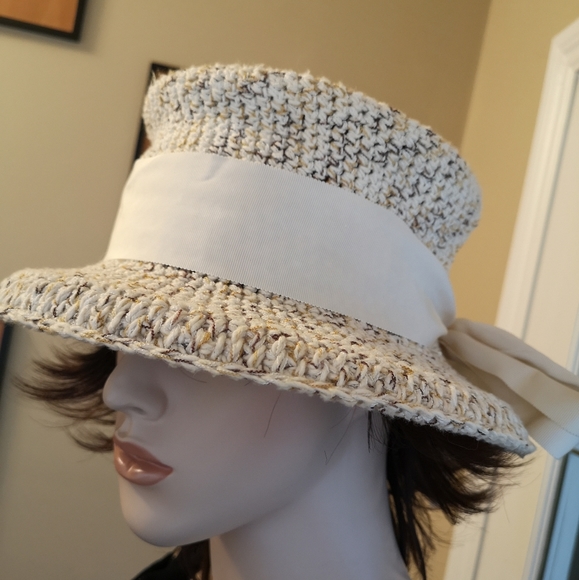 Bucket crochet hat - Picture 3 of 6